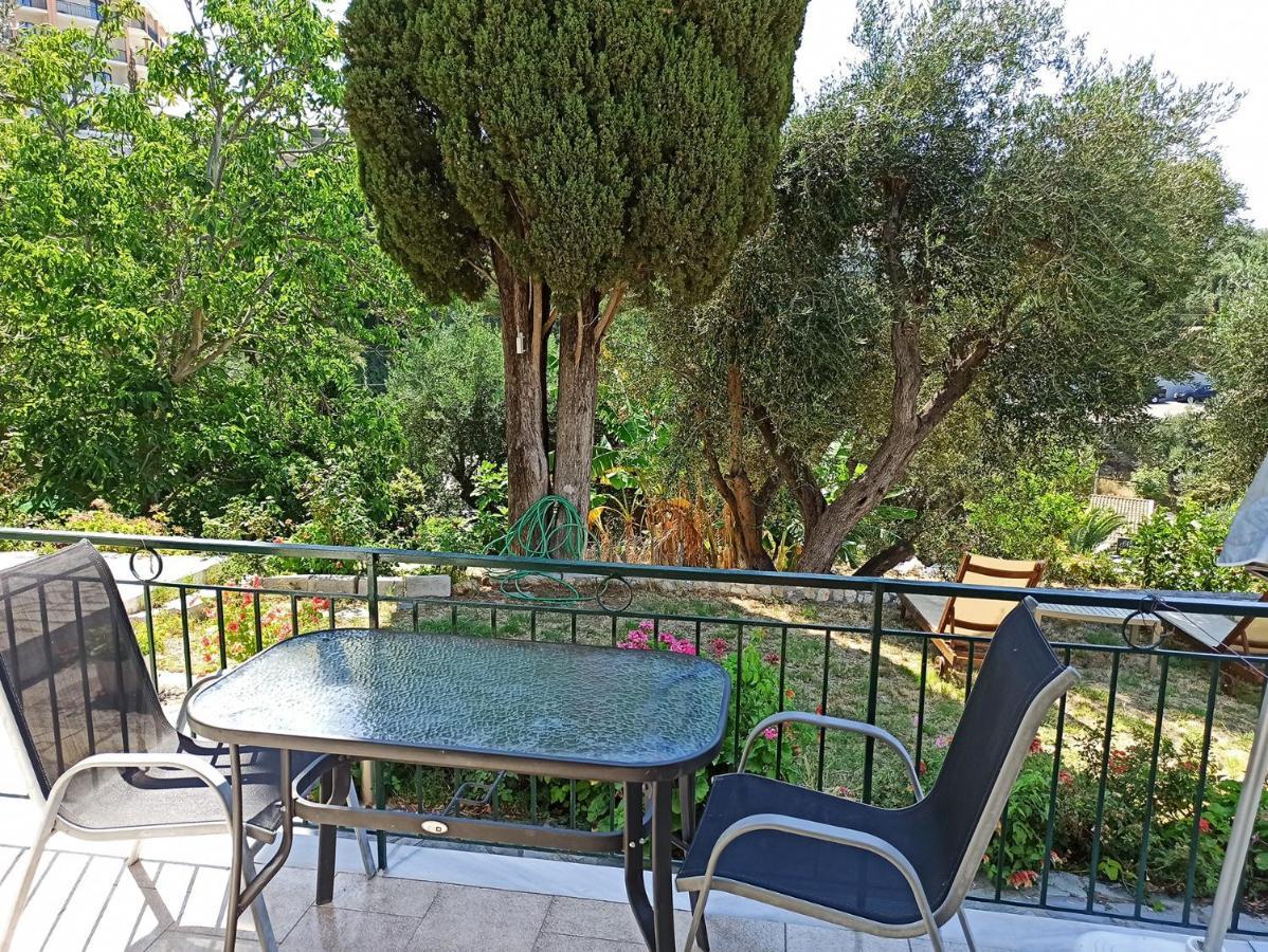 Dolphin Apartments Παλαιοκαστρίτσα Εξωτερικό φωτογραφία