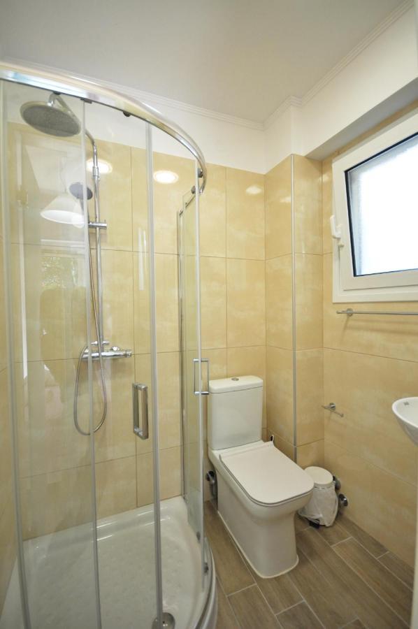 Dolphin Apartments Παλαιοκαστρίτσα Εξωτερικό φωτογραφία
